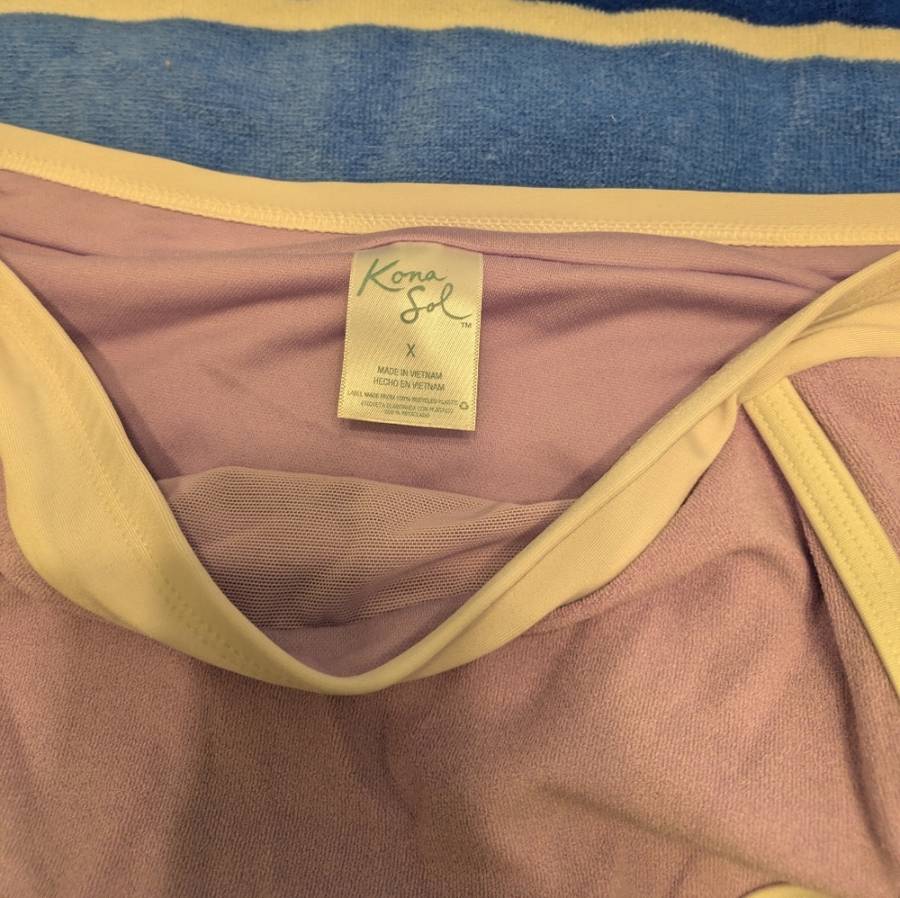 Plus size bikini - Picture 3 of 5